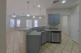 22227 N 29th Dr, Phoenix, AZ 85027 - Photo 12