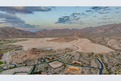 21676 W Monterosa Street, Buckeye, AZ 85396 - Photo 2