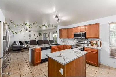 3013 S 84th Drive, Tolleson, AZ 85353 - Photo 14