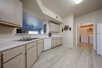 3236 E Chandler Boulevard #Unit 1069, Phoenix, AZ 85048 - Photo 8