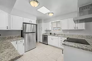 3940 W Eva St, Phoenix, AZ 85051 - Photo 2