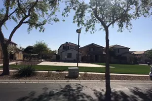 2866 S Brett St, Gilbert, AZ 85295 - Photo 2