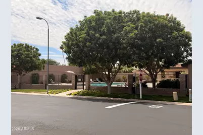 5401 N 78th Way, Scottsdale, AZ 85250 - Photo 10