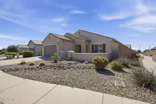 7115 W Candlewood Way, Florence, AZ 85132 - Photo 2