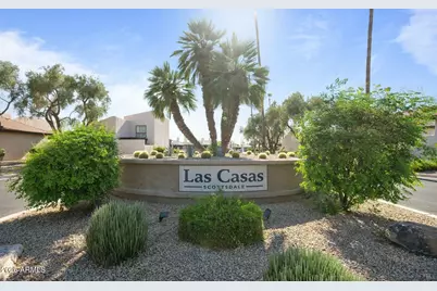 2810 N 61st Place, Scottsdale, AZ 85257 - Photo 2