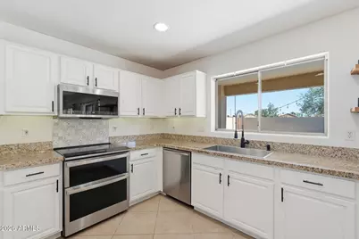 3370 E Flamingo Court, Gilbert, AZ 85297 - Photo 6