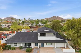 2218 E Sunnyside Dr, Phoenix, AZ 85028 - Photo 60