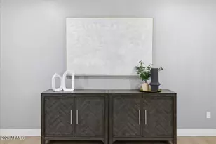 2218 E Sunnyside Dr, Phoenix, AZ 85028 - Photo 38