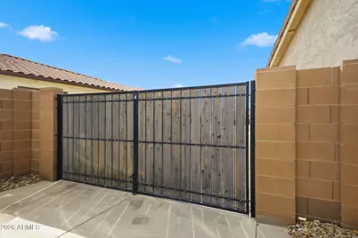 18406 W Highland Avenue, Goodyear, AZ 85395 - Photo 46