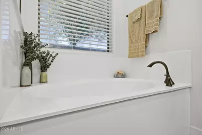 18406 W Highland Avenue, Goodyear, AZ 85395 - Photo 28