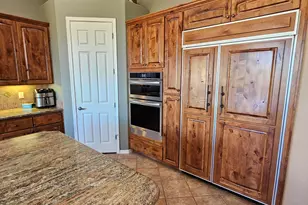 1428 E Breezy Ct, Phoenix, AZ 85086 - Photo 20