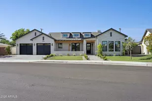 4206 E Whitton Ave, Phoenix, AZ 85018 - Photo 1