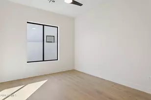 4206 E Whitton Ave, Phoenix, AZ 85018 - Photo 22