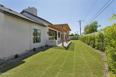 4206 E Whitton Avenue, Phoenix, AZ 85018 - Photo 32
