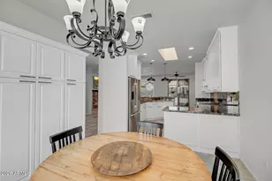 15776 W Silver Breeze Dr, Surprise, AZ 85374 - Photo 8