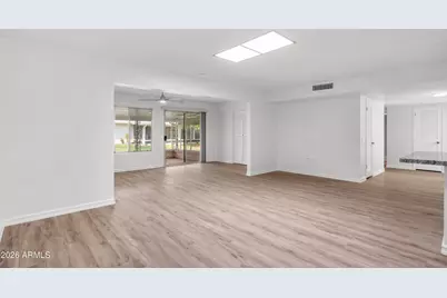 9508 W Sandstone Drive, Sun City, AZ 85351 - Photo 8