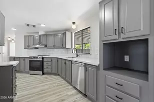 8601 N 103rd Ave, Peoria, AZ 85345 - Photo 14