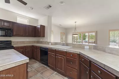 17850 N Navarro Court, Surprise, AZ 85374 - Photo 10