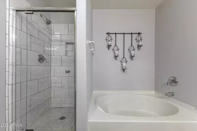 7011 W Mercer Lane, Peoria, AZ 85345 - Photo 24