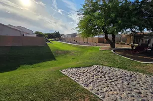 7011 W Mercer Ln, Peoria, AZ 85345 - Photo 34