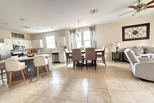 3113 W Dunbar Dr, Phoenix, AZ 85041 - Photo 8