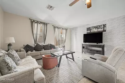 3113 W Dunbar Drive, Phoenix, AZ 85041 - Photo 8
