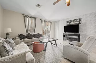 3113 W Dunbar Dr, Phoenix, AZ 85041 - Photo 8