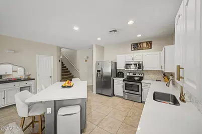 3113 W Dunbar Drive, Phoenix, AZ 85041 - Photo 14