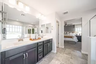 3818 N 100th Dr, Avondale, AZ 85392 - Photo 8