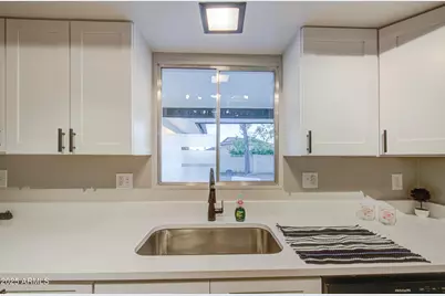 4733 W Hayward Avenue, Glendale, AZ 85301 - Photo 12