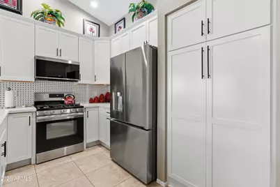 8946 E Minnesota Avenue, Sun Lakes, AZ 85248 - Photo 10