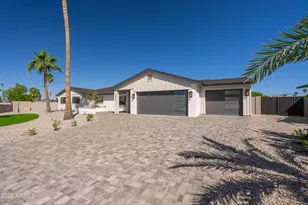 13634 N 51st Pl, Scottsdale, AZ 85254 - Photo 4