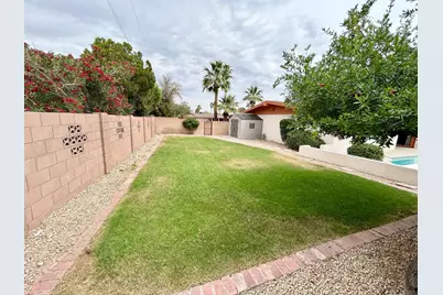 2601 E Cinnabar Avenue, Phoenix, AZ 85028 - Photo 30