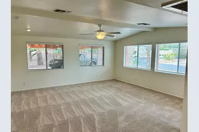 2601 E Cinnabar Avenue, Phoenix, AZ 85028 - Photo 26