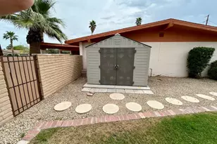 2601 E Cinnabar Ave, Phoenix, AZ 85028 - Photo 38