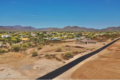 0000 E Carriage Lane #2, Phoenix, AZ 85086 - Photo 2
