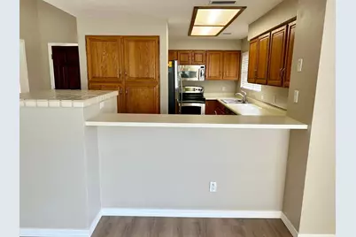 10015 E Mountain View Road #Unit 2009, Scottsdale, AZ 85258 - Photo 8