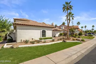 1334 W Sandpiper Dr, Gilbert, AZ 85233 - Photo 4