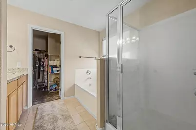 17706 W Red Bird Road, Surprise, AZ 85387 - Photo 12