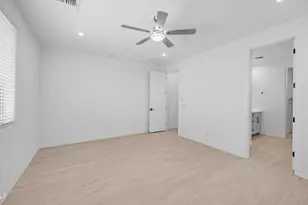 13362 W Eagle Feather Rd, Peoria, AZ 85383 - Photo 16