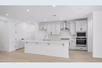 13362 W Eagle Feather Road, Peoria, AZ 85383 - Photo 8