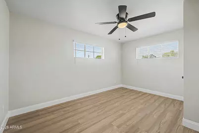 5702 N 22nd Drive, Phoenix, AZ 85015 - Photo 10