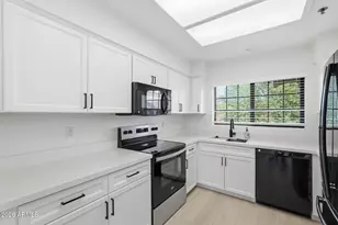 11515 N 91st St, Scottsdale, AZ 85260 - Photo 12