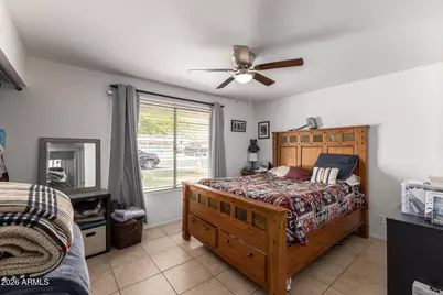 2347 W Poinsettia Drive N, Phoenix, AZ 85029 - Photo 12