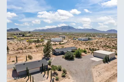 48234 N 513th Avenue, Aguila, AZ 85320 - Photo 1