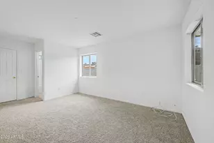 134 W Desert Ln, Phoenix, AZ 85041 - Photo 14