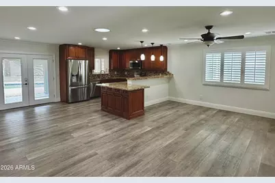 4832 W Purdue Avenue, Glendale, AZ 85302 - Photo 6