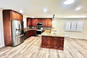 4832 W Purdue Ave, Glendale, AZ 85302 - Photo 8