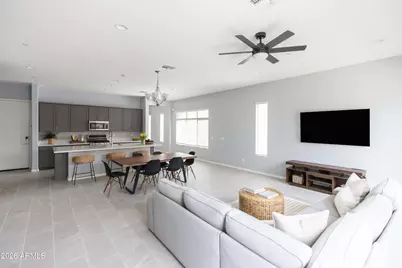 25304 N 19th Lane, Phoenix, AZ 85085 - Photo 8