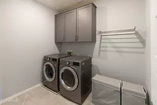 25304 N 19th Ln, Phoenix, AZ 85085 - Photo 22